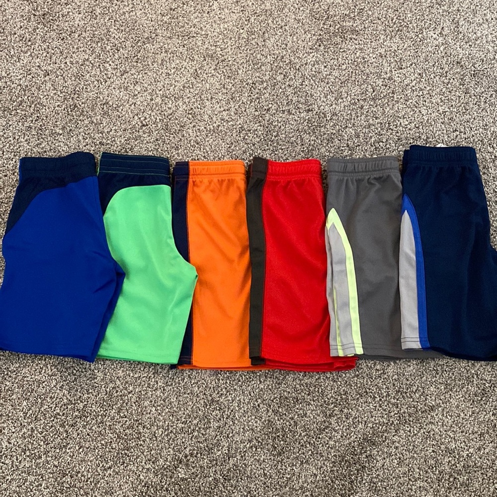 Boys Carters mesh shorts size 7 lot of 6